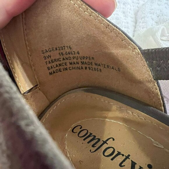 Size 9W - Comfortview - Gray "Suede" Pumps - Picture 2 of 8
